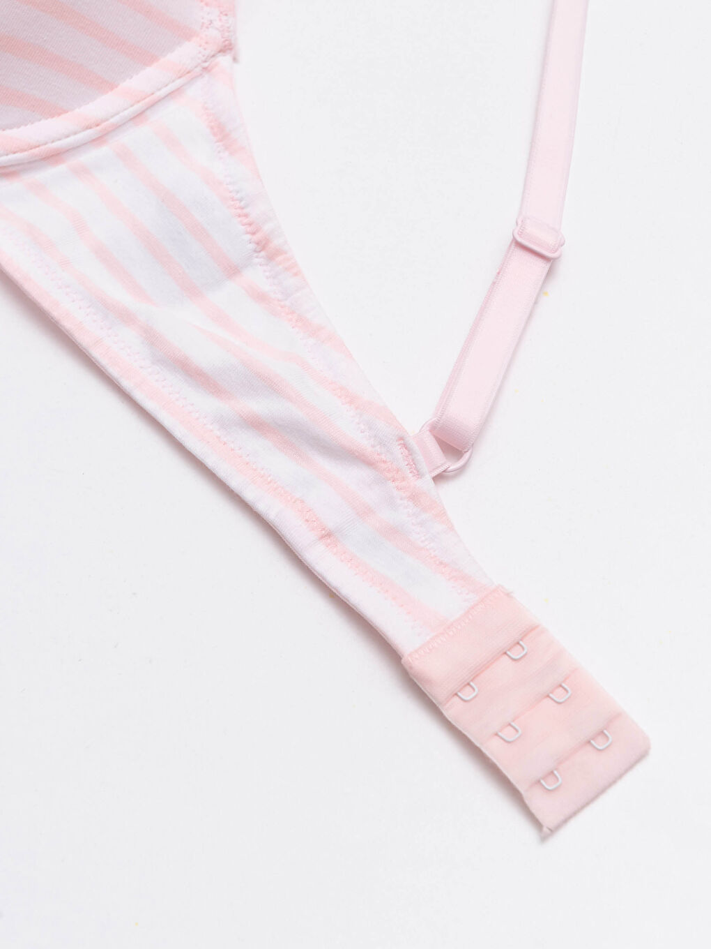 Underwire Bugs Bunny Printed T-Shirt Bra-3