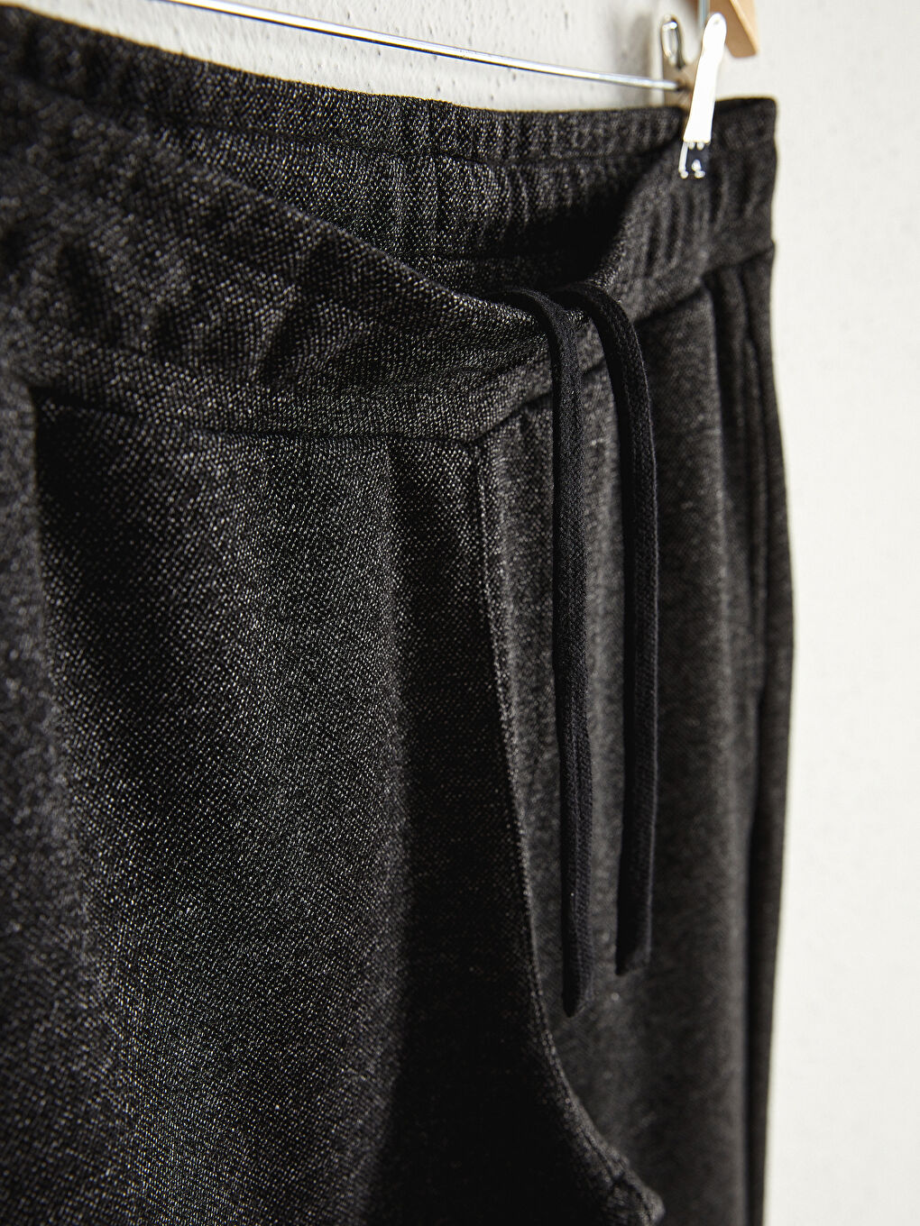 Siyah Standart Kalıp Eşofman Altı-3