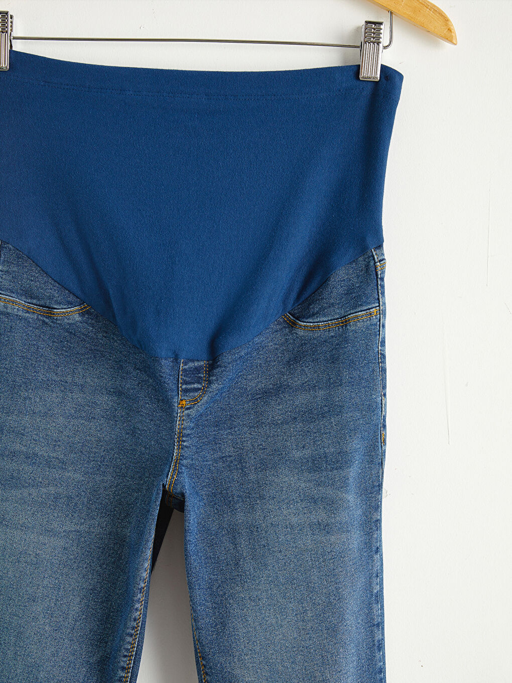 LCWAIKIKI Maternity Mutterschaft Quecksilber Schmale Jeanshose -0WG181Z8-507
