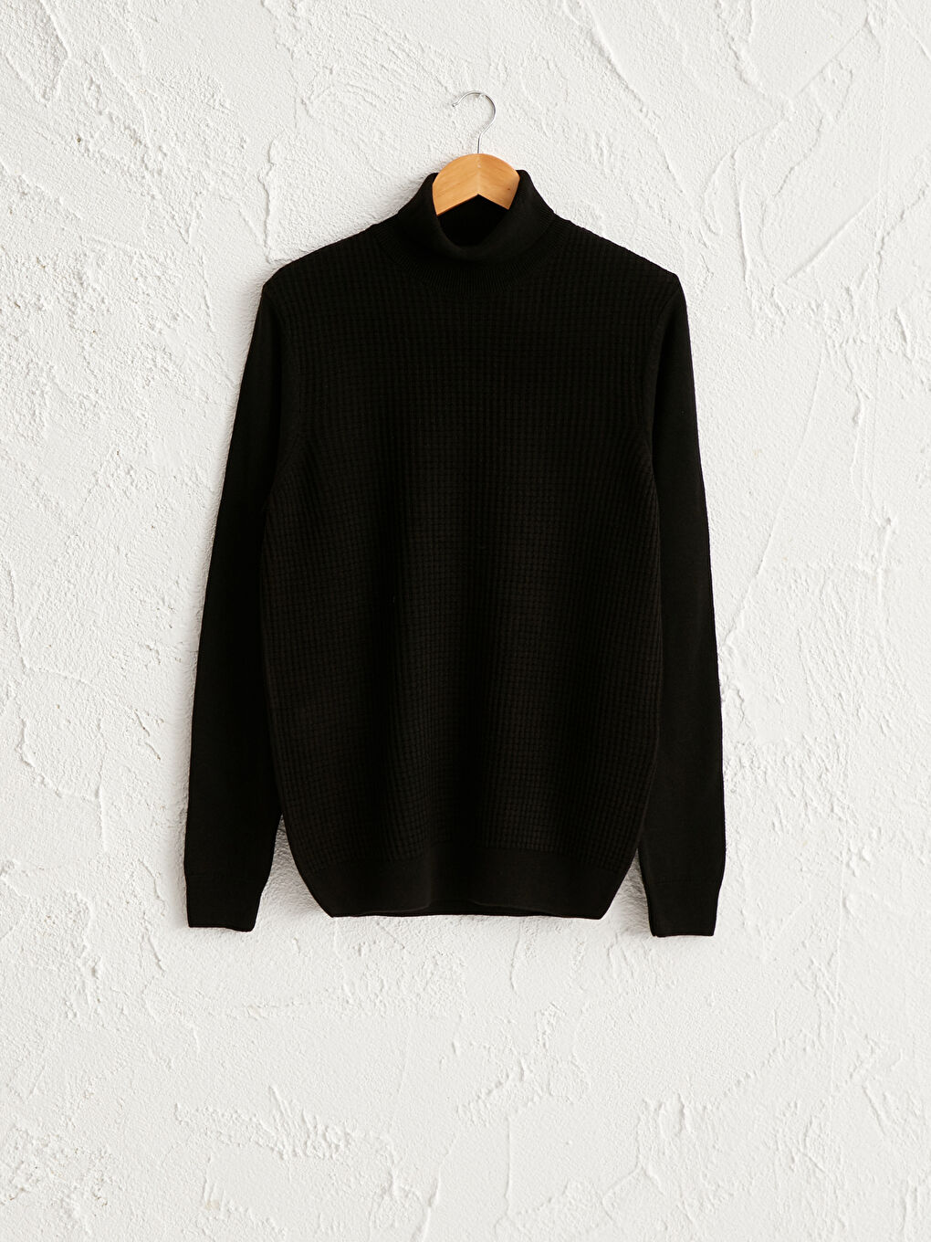 Биік жағалы трикотаж жемпір