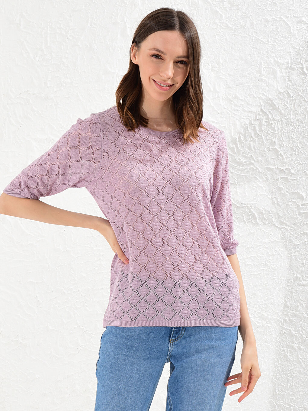 Self-Patterned Lightweight Tricot Jumper-1