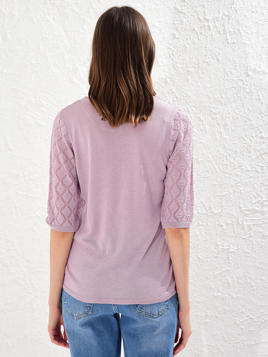 Self-Patterned Lightweight Tricot Jumper-2