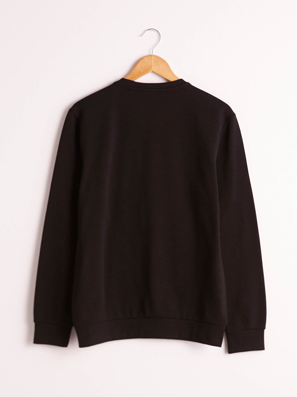 Siyah Bisiklet Yaka Uzun Kollu Erkek Sweatshirt-4