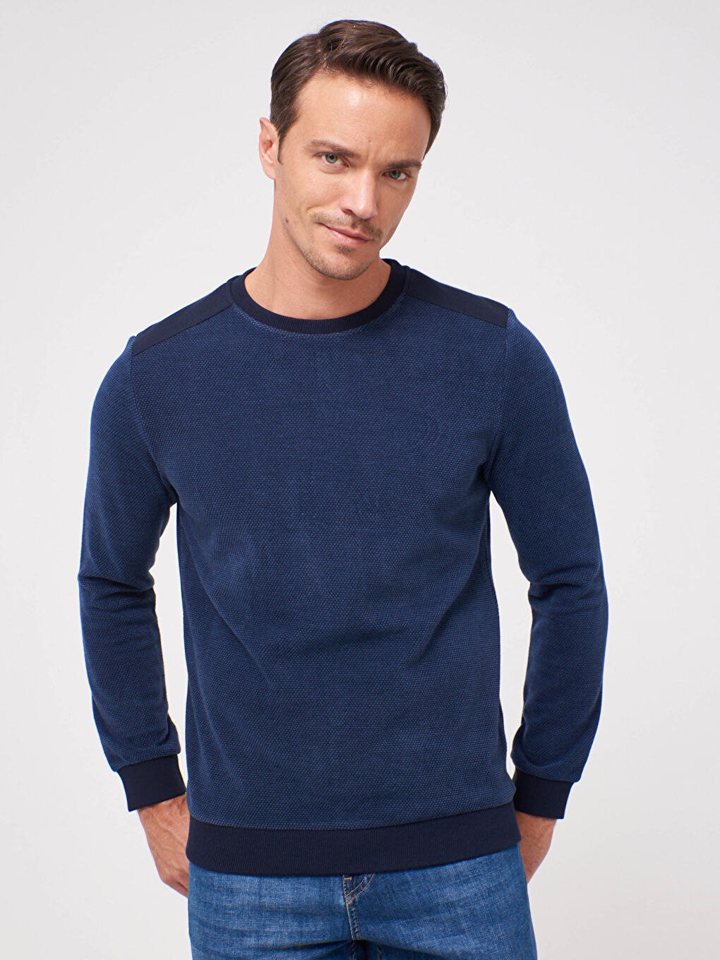 Crew Neck Basic Long Sleeve Sweatshirt-1