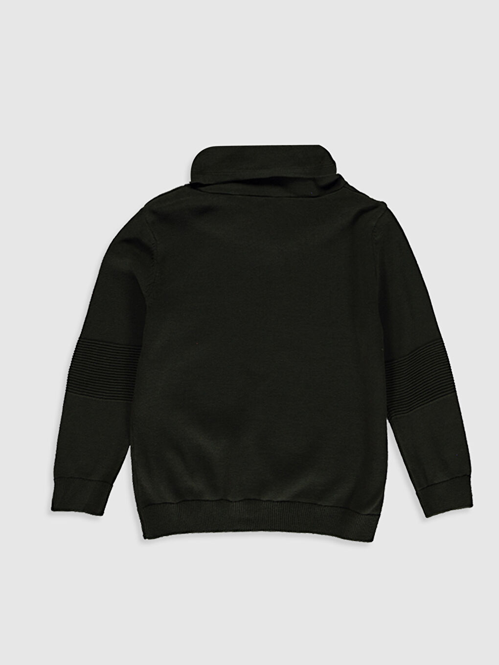 Ұл баланың жеңіл трикотаж жемпірі-1