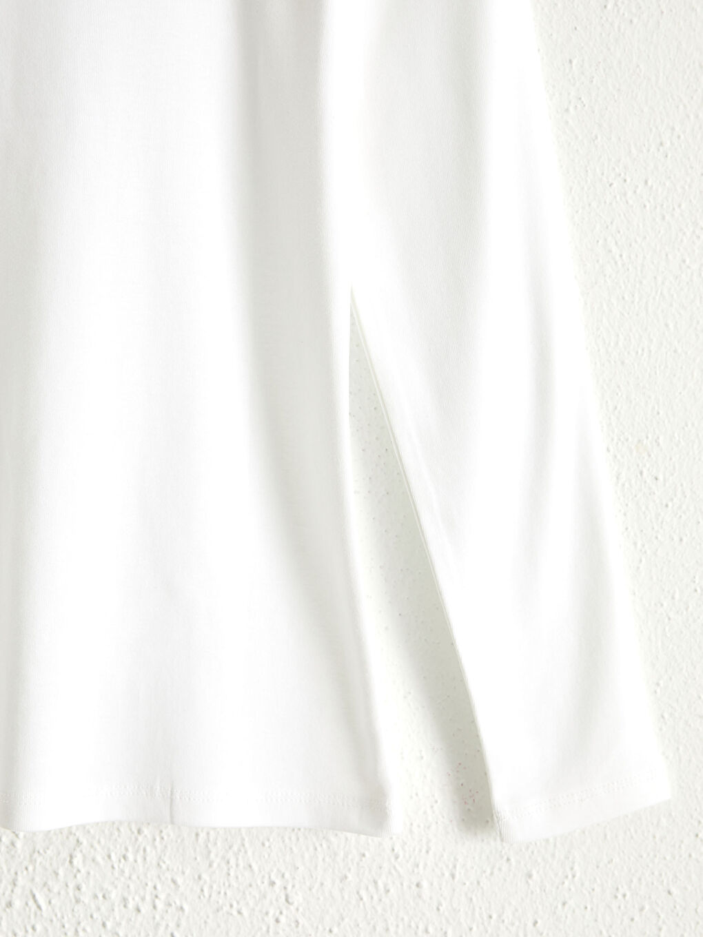 Beyaz Dik Yaka Düz Uzun Kollu Pamuklu Kadın Tişört-3