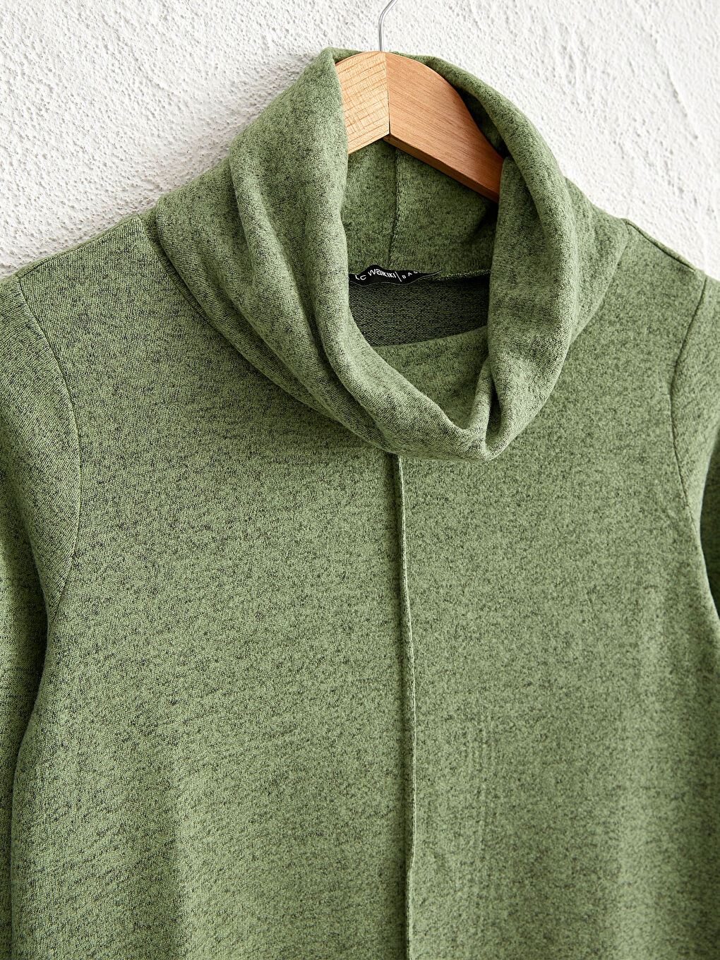 Self-Patterned and Mock Turtleneck Jumper-7