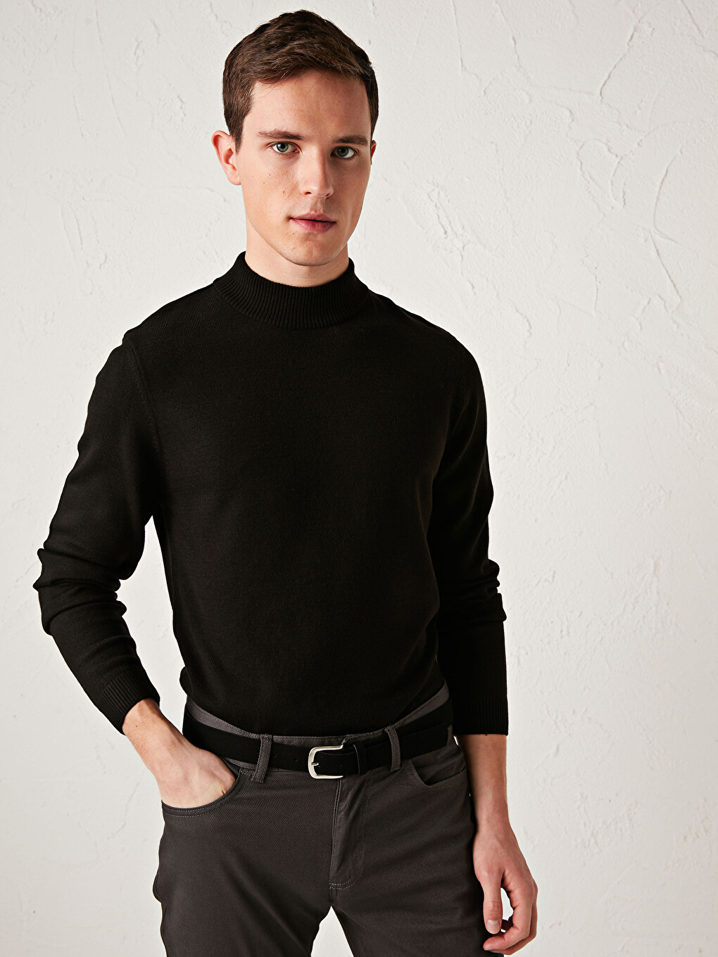 Half Turtleneck Thin Knitwear Sweater-2