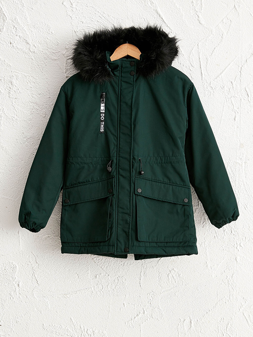 Yeşil Kapüşonlu Uzun Kollu Kadın Mont-7