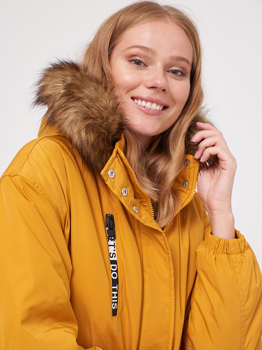 بالطو كم طويل بكابوش للسيدات-2