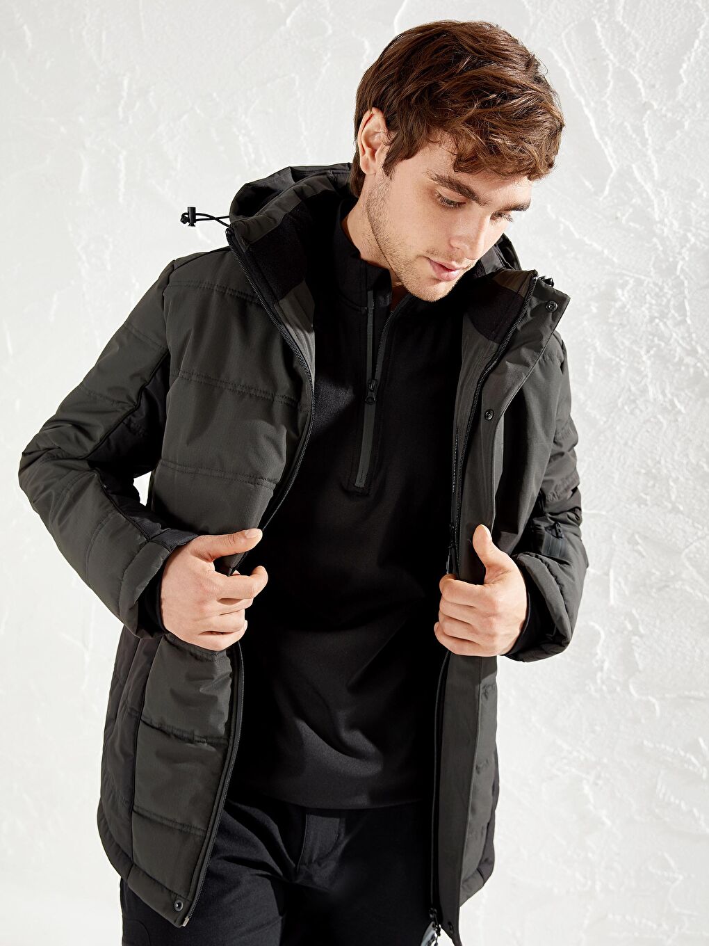 Antrasit Kapüşonlu Dik Yaka Mont-2