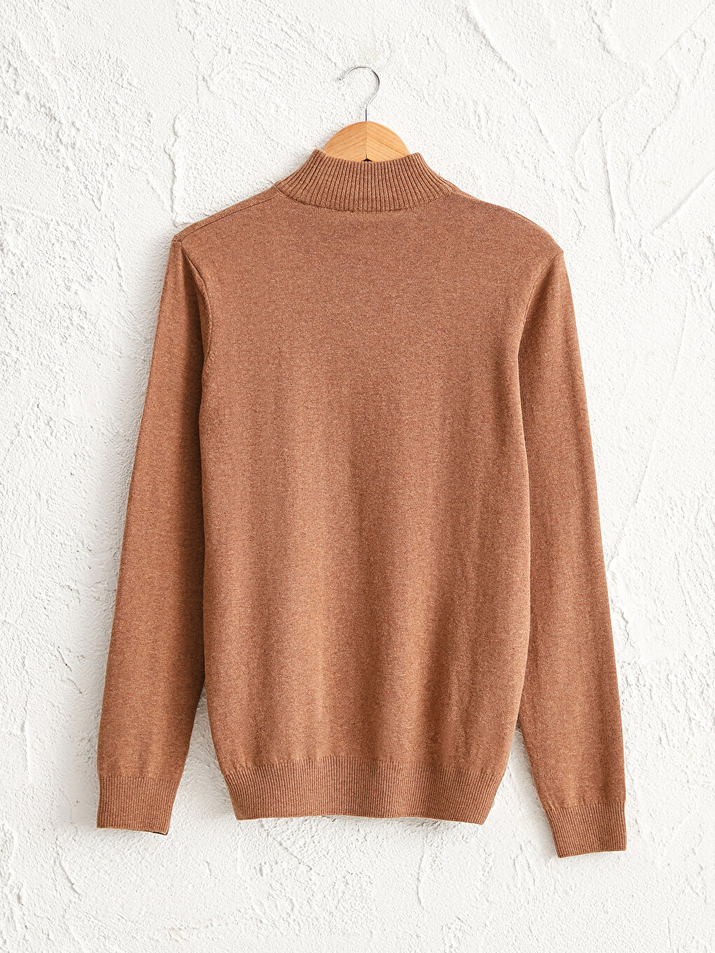 Pull-over en Tricot Fin en Laine à Col Montant-5