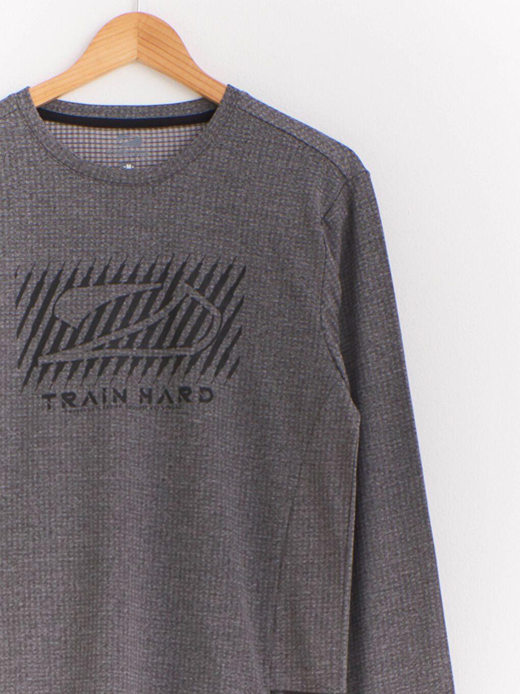 Crew Neck Printed Long Sleeve Active Sport T-Shirt-2