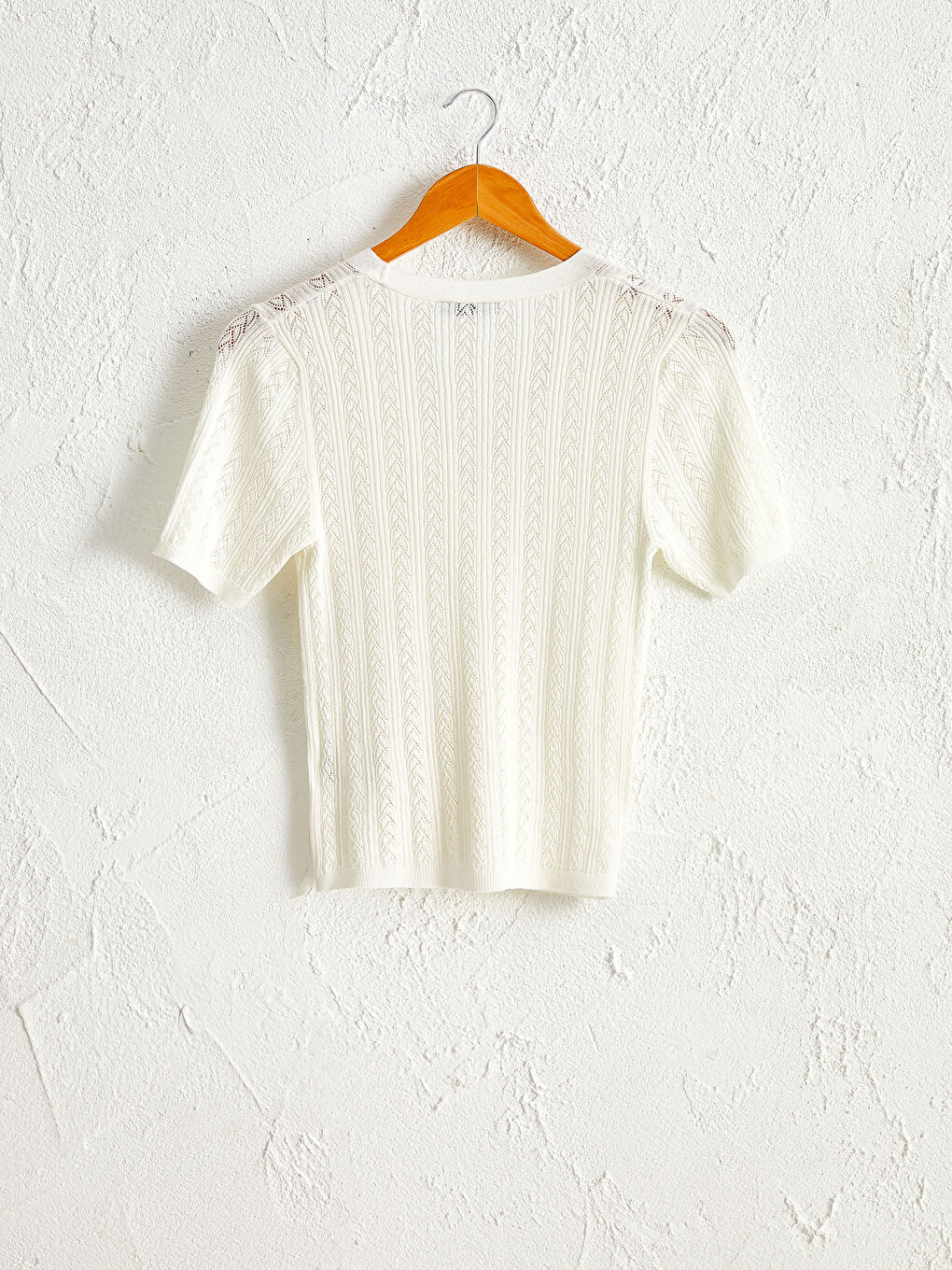 Self-Patterned Lightweight Tricot Cardigan-1