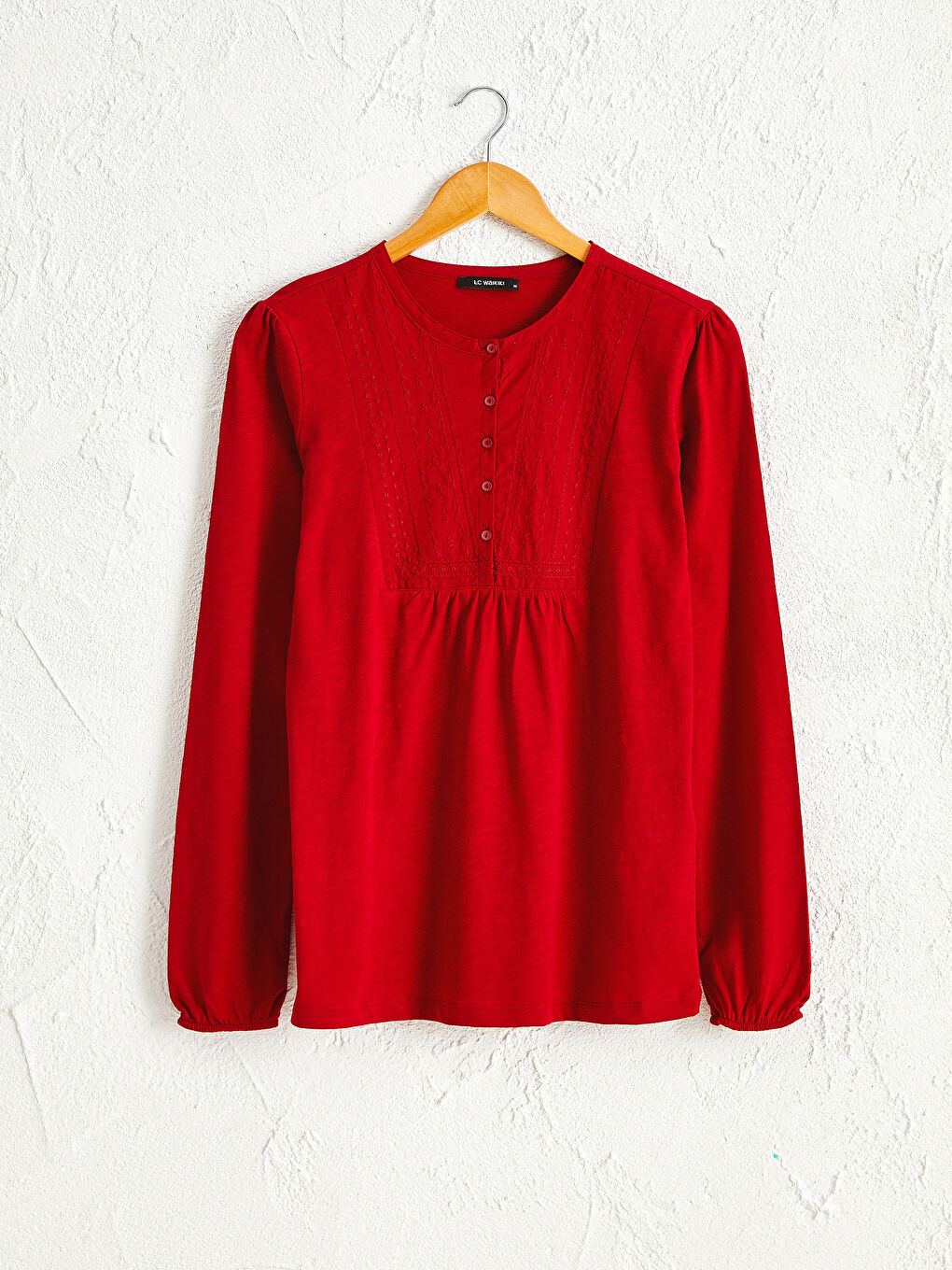 LCW Grace Embroidery Neck Cotton T-Shirt -0WI623Z8-HLG
