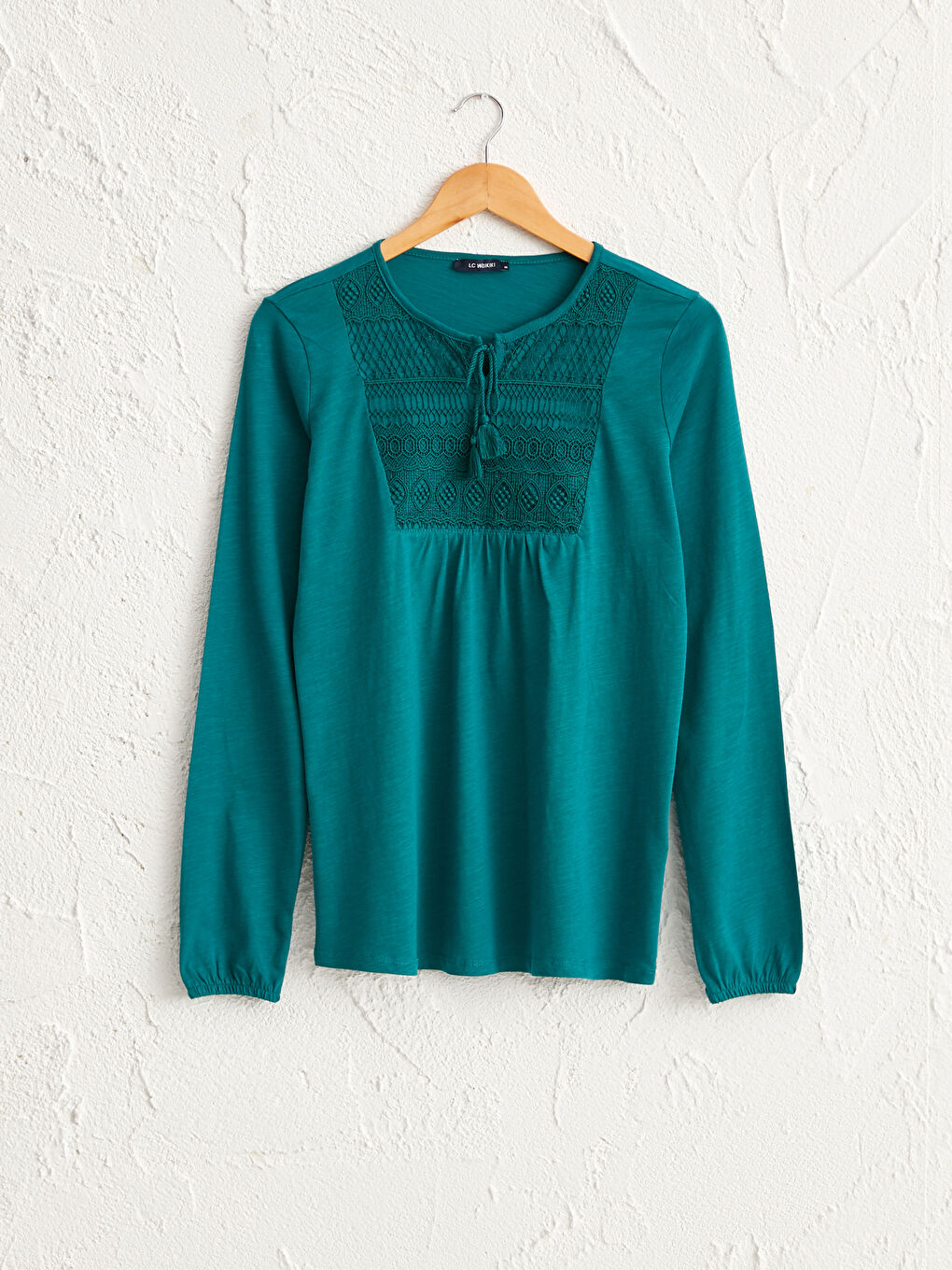 Lacy Collar Jean Cotton T-Shirt