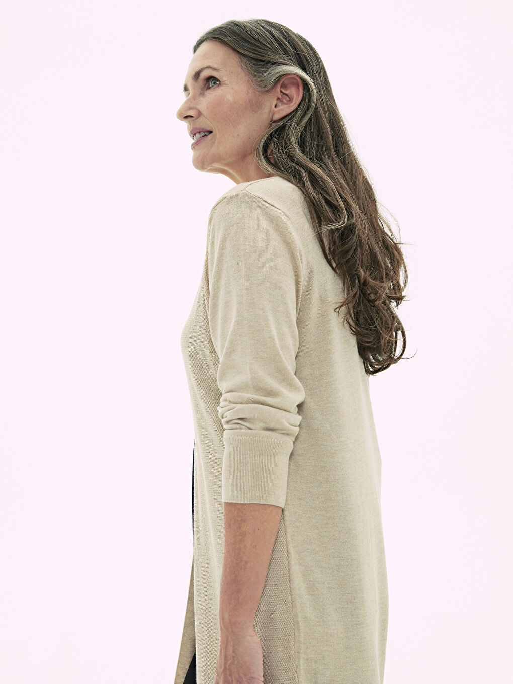 Bej Uzun Kollu Kadın İnce Triko Hırka-2