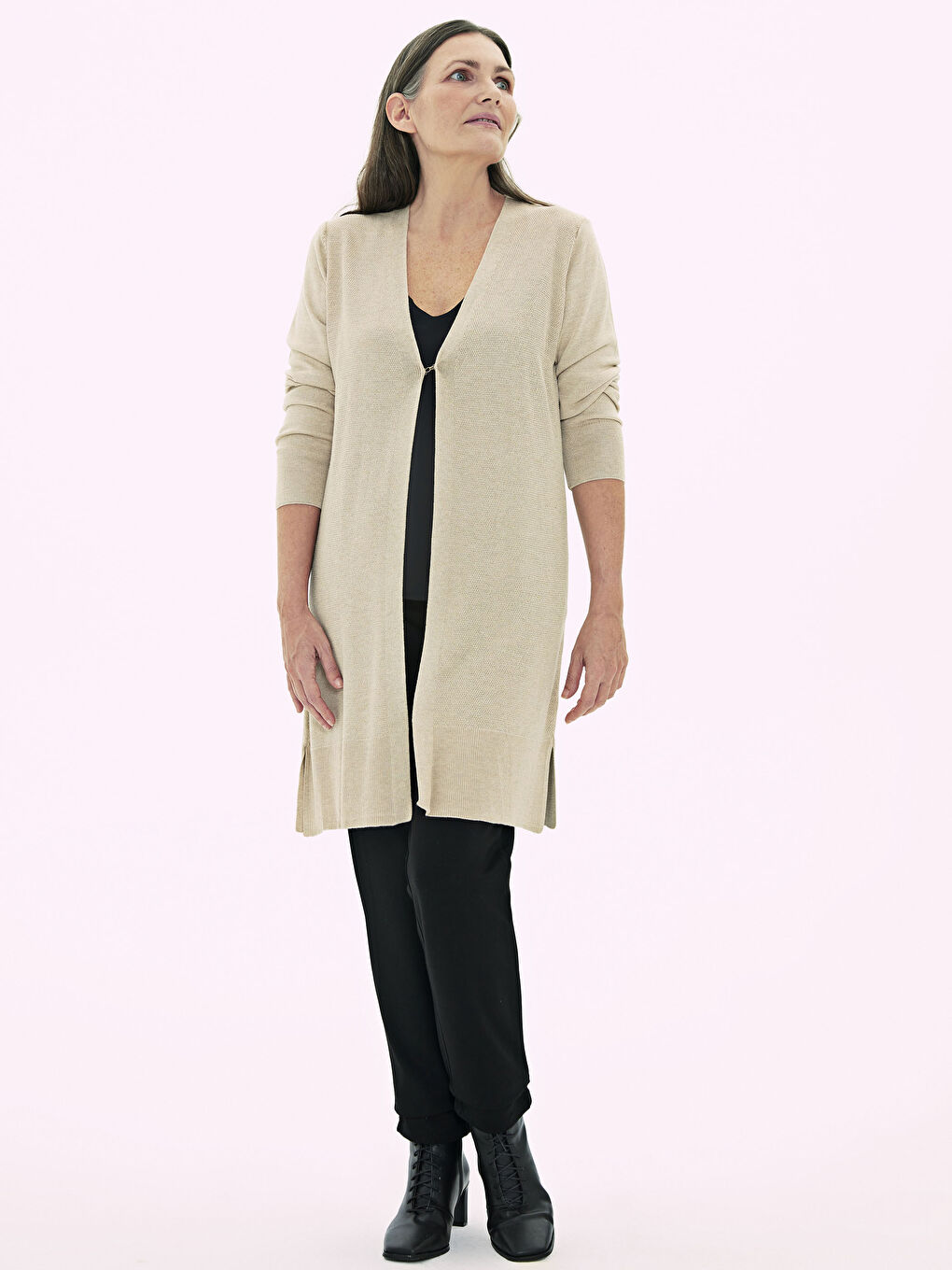 Bej Uzun Kollu Kadın İnce Triko Hırka-4