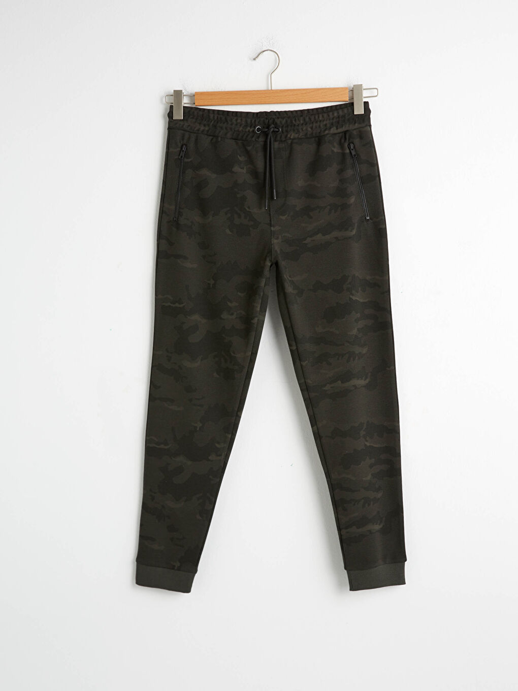 Slim Fit Camo-Figured Jogger Sweatpants-5