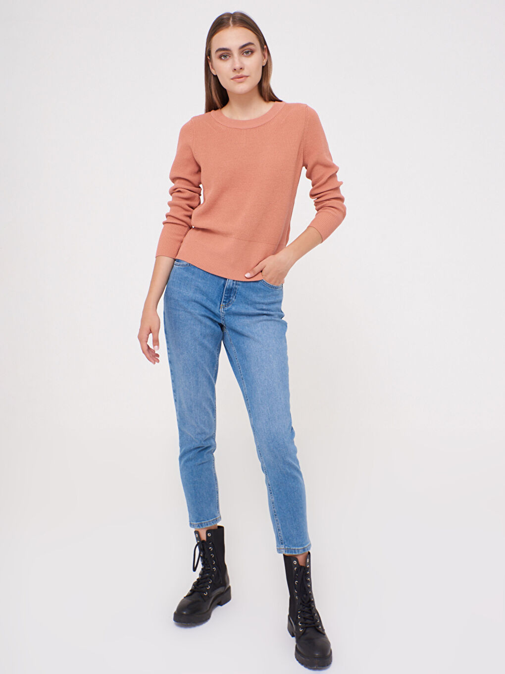 كنزة صوفية تريكو نسائية ضيقة بأكمام طويلة وياقة دراجة نارية-2