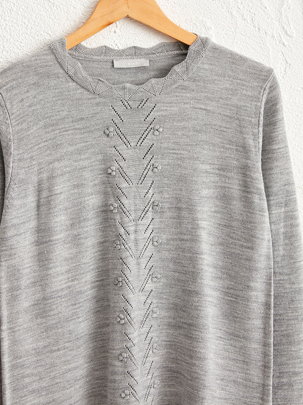 Легкий трикотажный джемпер с узором-2