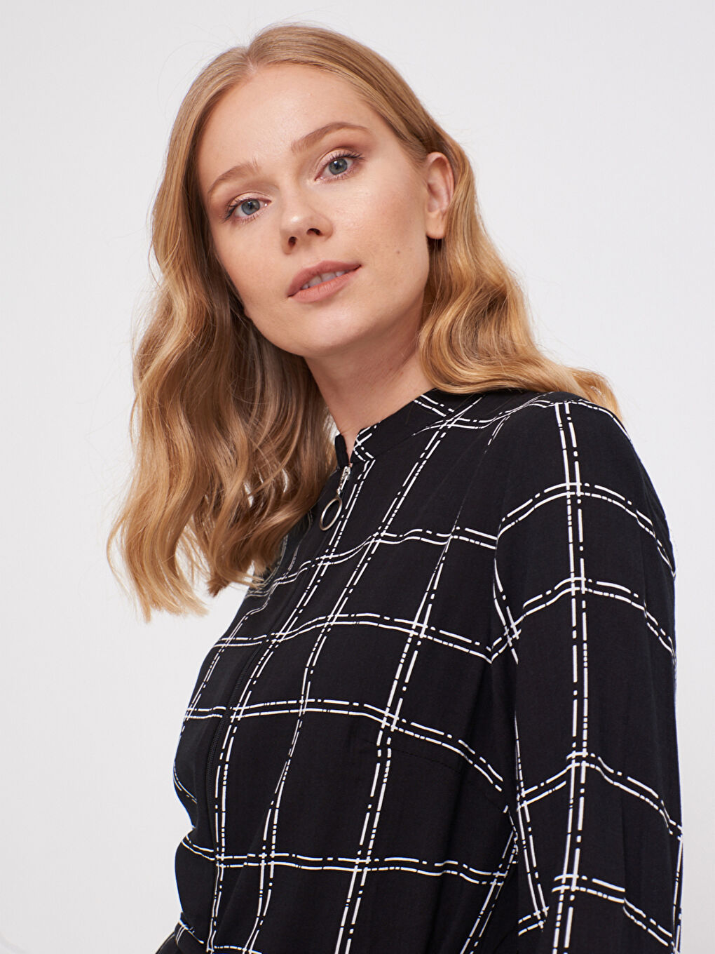 Long Sleeve Women's Shirt Dress With Plaid Belt-3