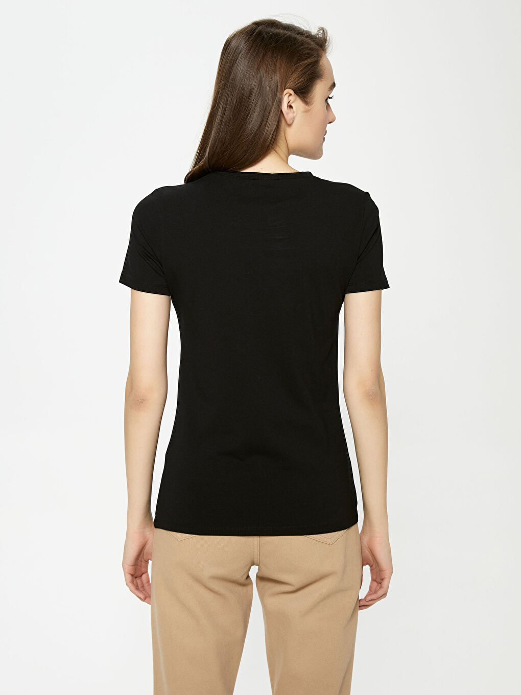 تيشيرت نسائي أساسي كم قصير مستقيم برقبة دائرية-4