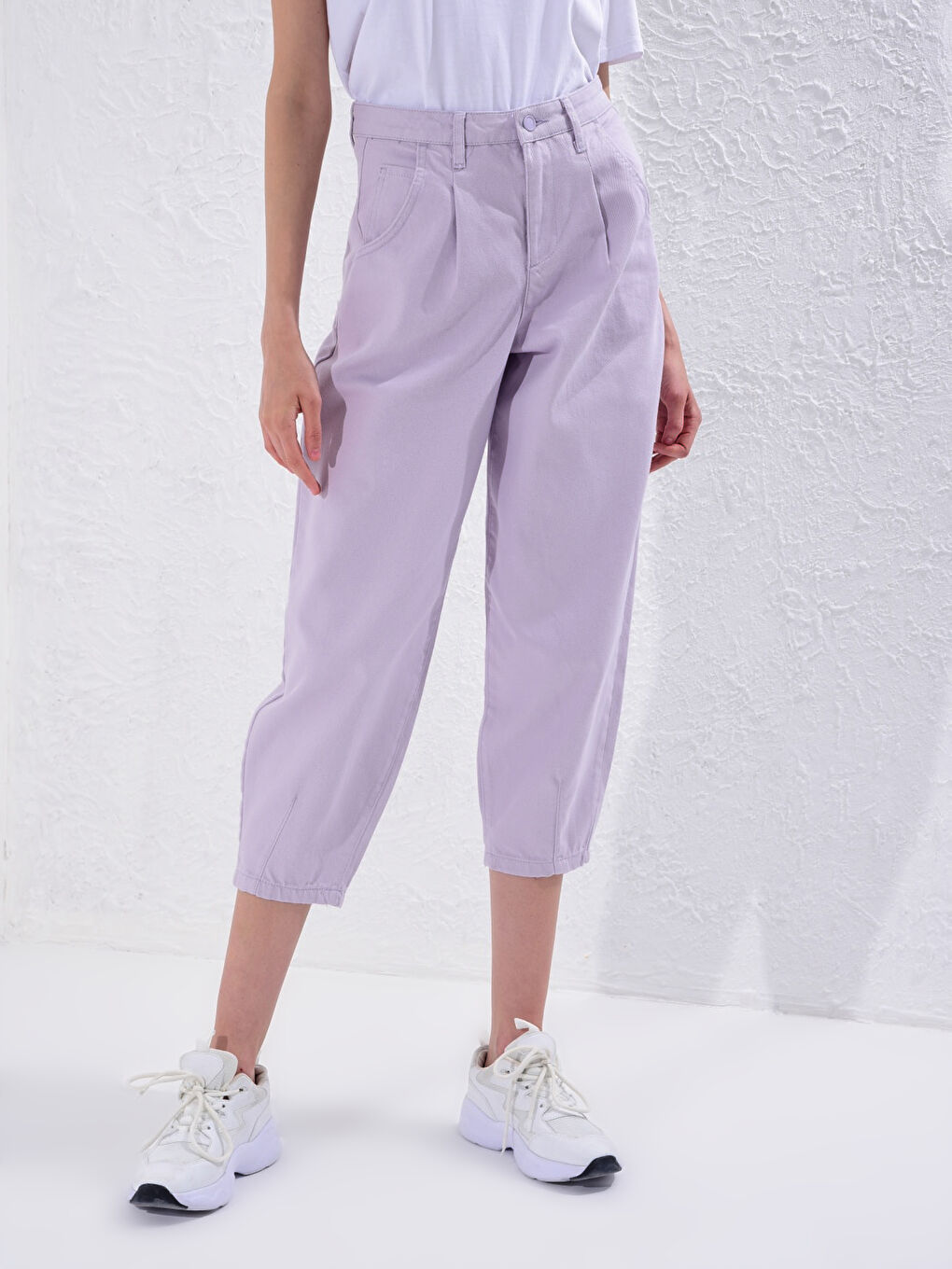 Comfortable Fit Women Jeans-3