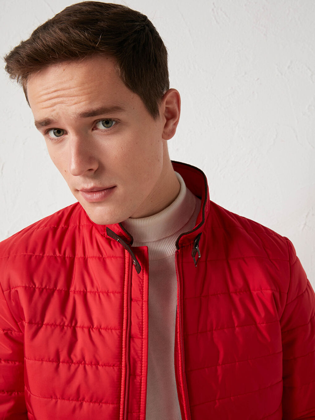 Kırmızı Dik Yaka Erkek Mont-5