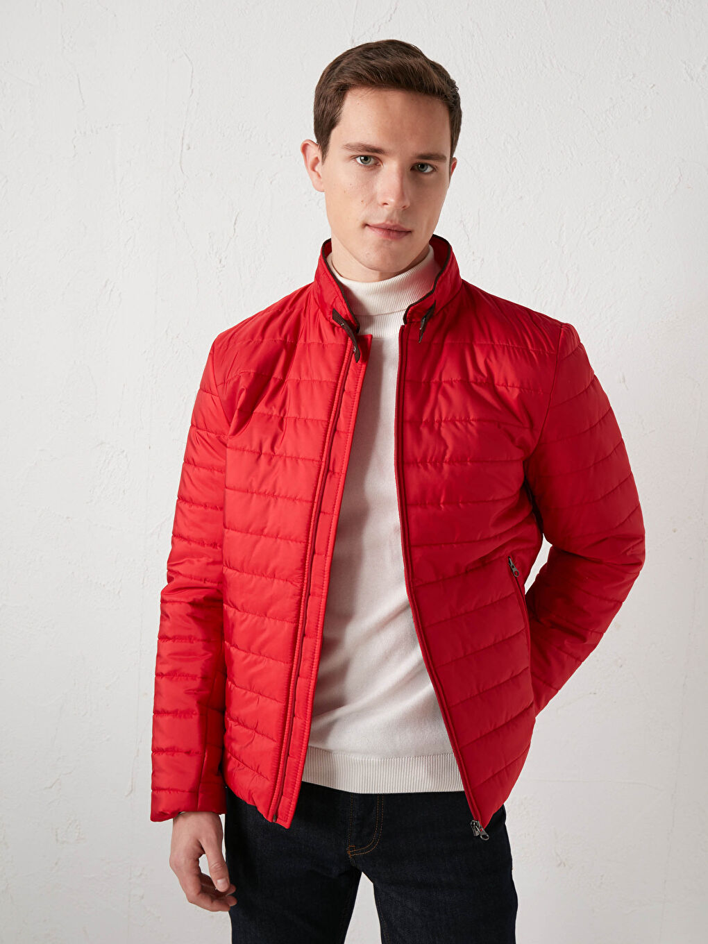 Kırmızı Dik Yaka Erkek Mont