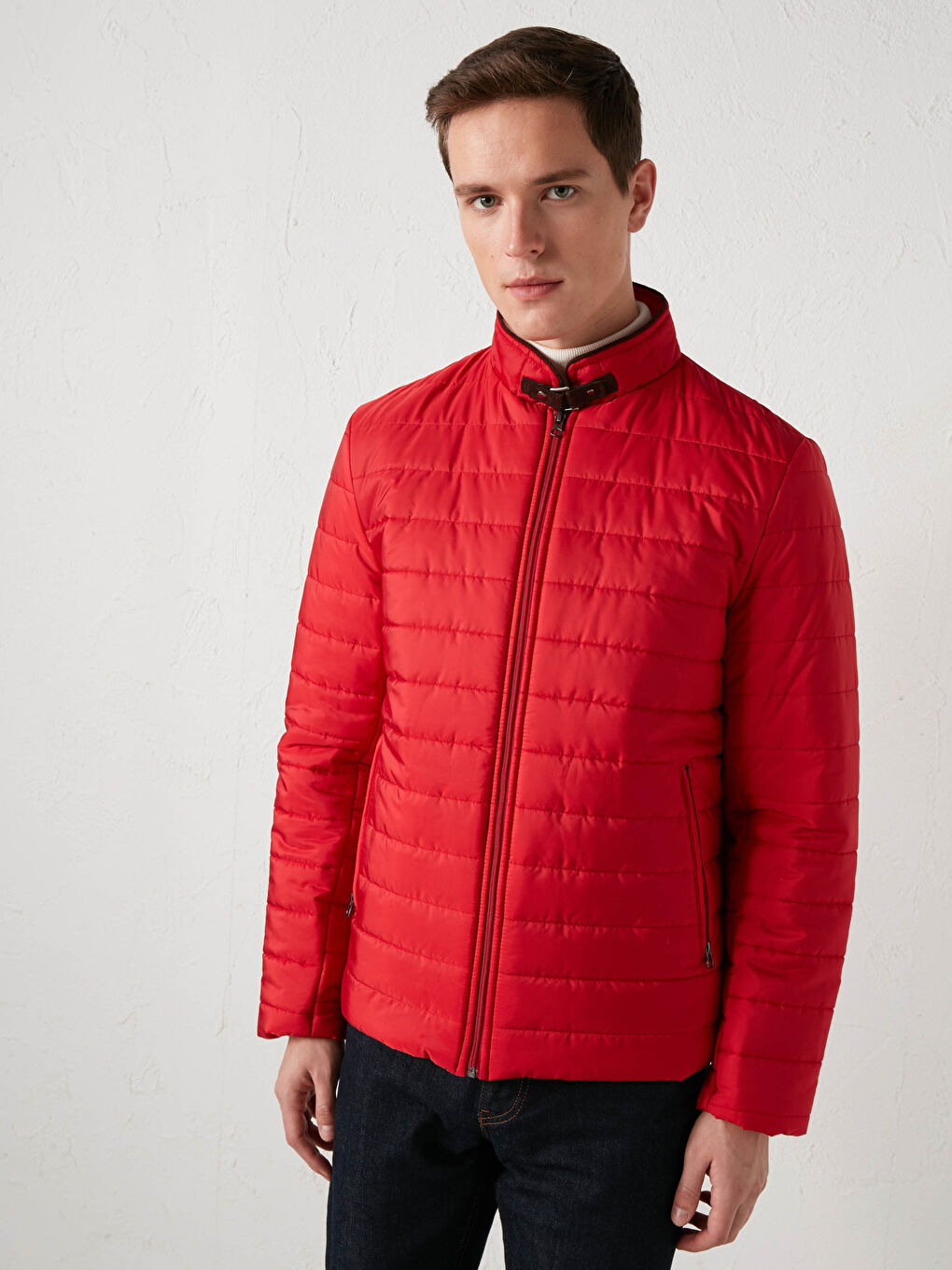 Kırmızı Dik Yaka Erkek Mont-1