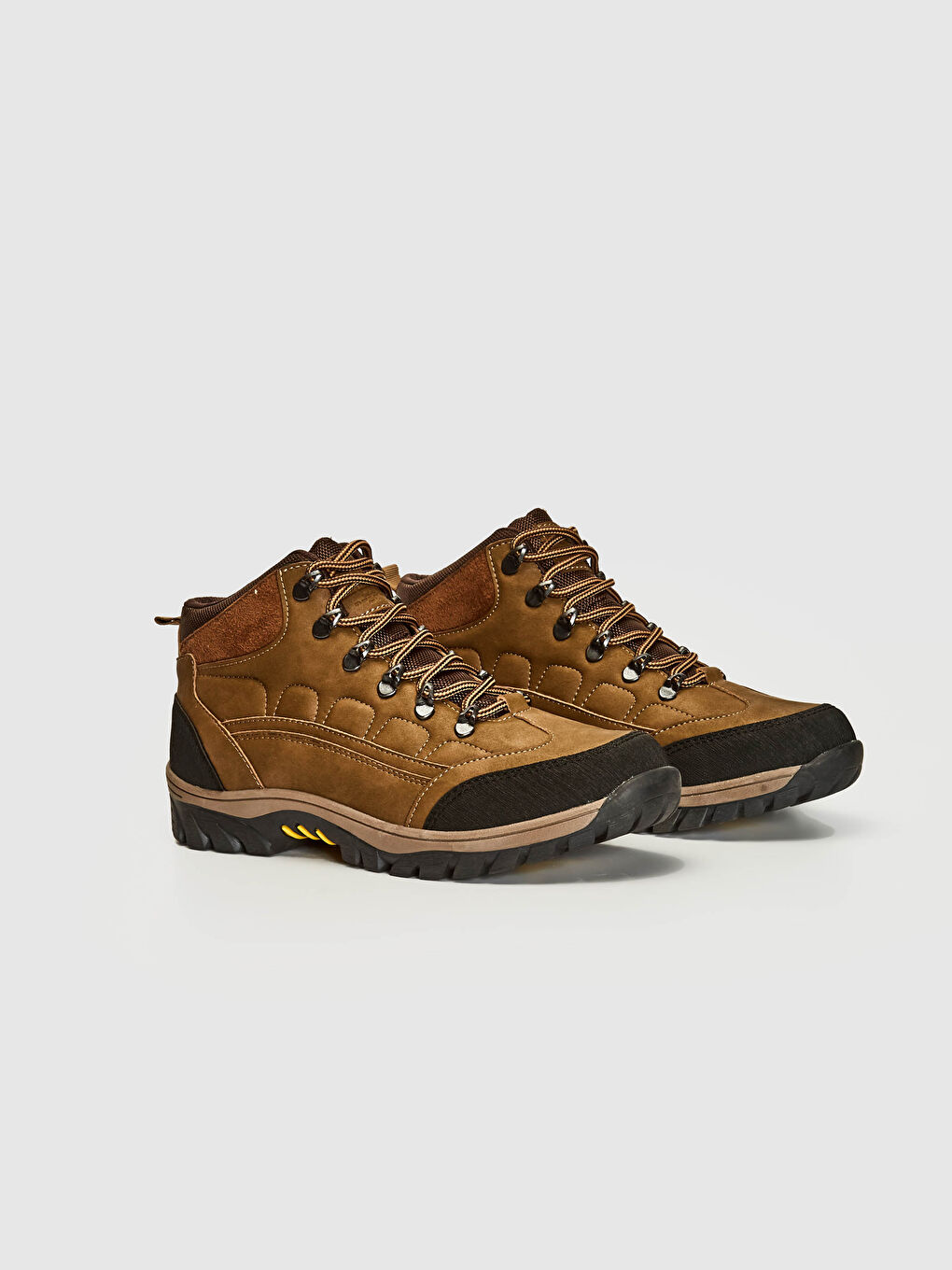 Треккинговые ботинки на шнурках-1