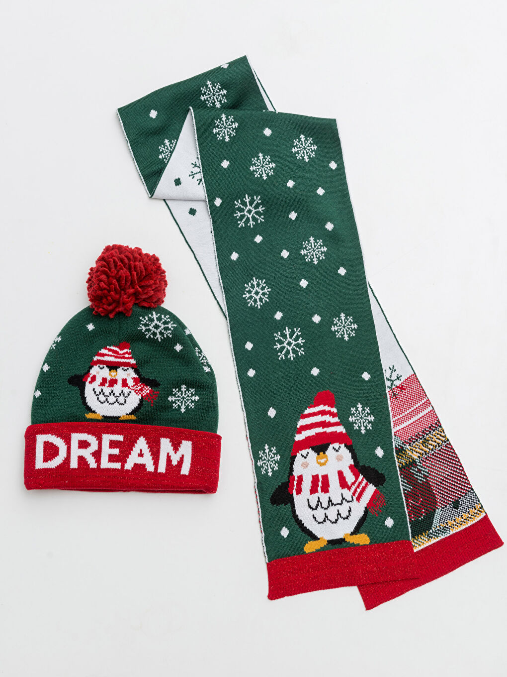 Bonnet et Écharpe Thématiques de Noël pour Fille