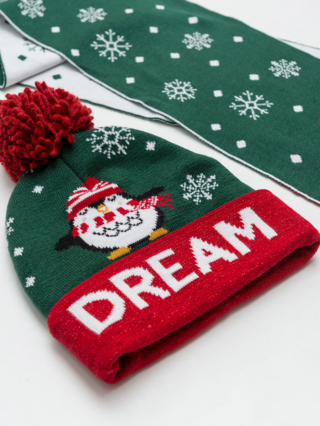 Bonnet et Écharpe Thématiques de Noël pour Fille-1