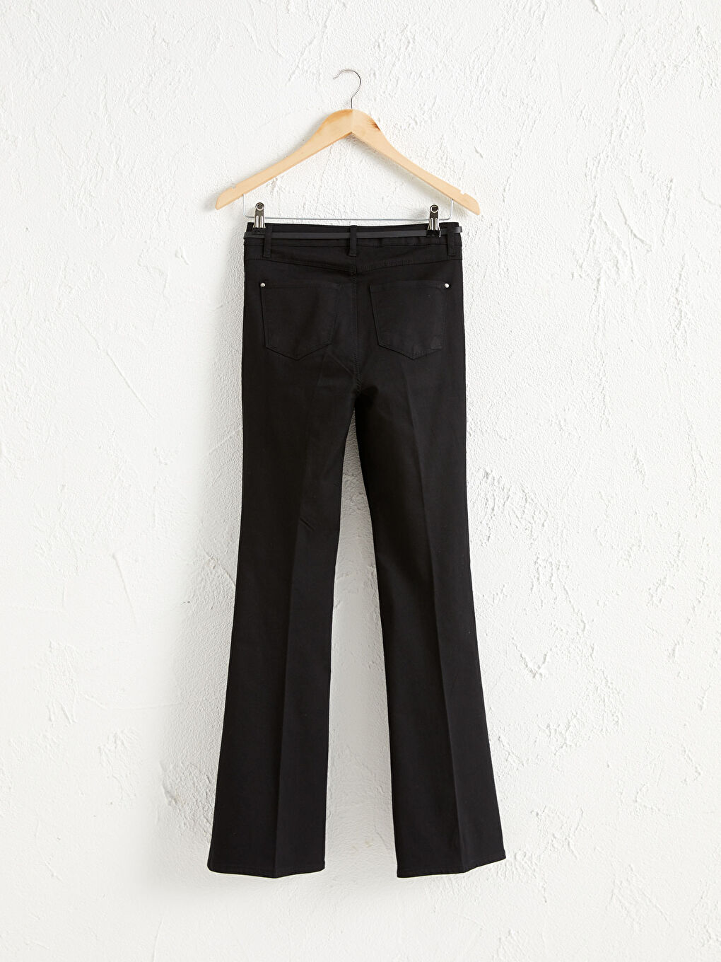 Siyah Kemerli Geniş Paça Pantolon-2