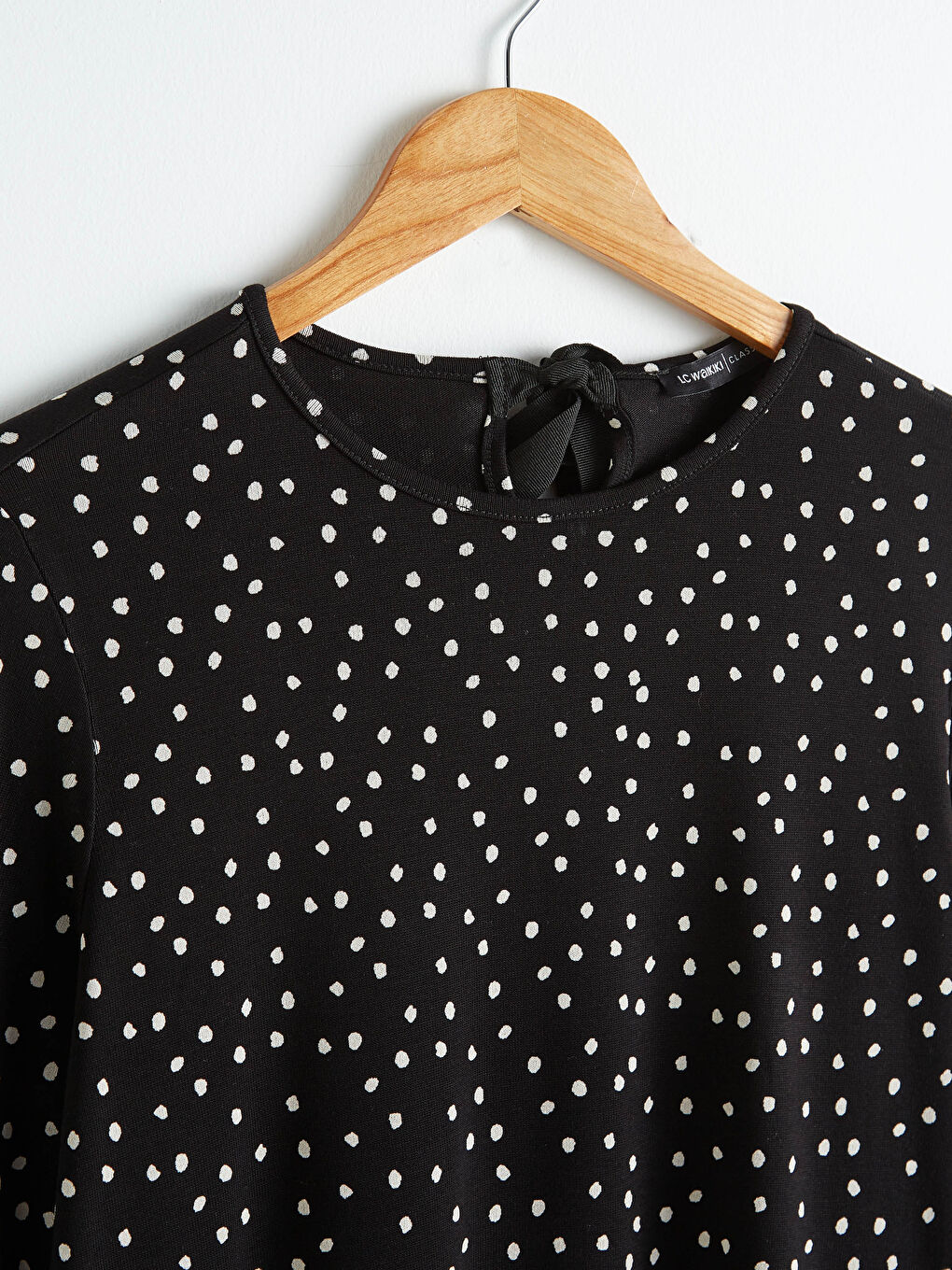 Leaf Pattern T-shirt-2