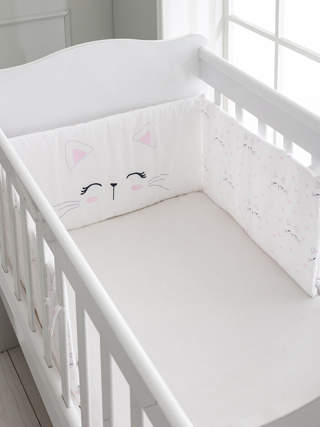 مصدات سرير للأطفال