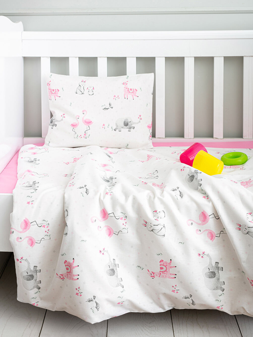 Pembe Bebek Nevresim Takımı