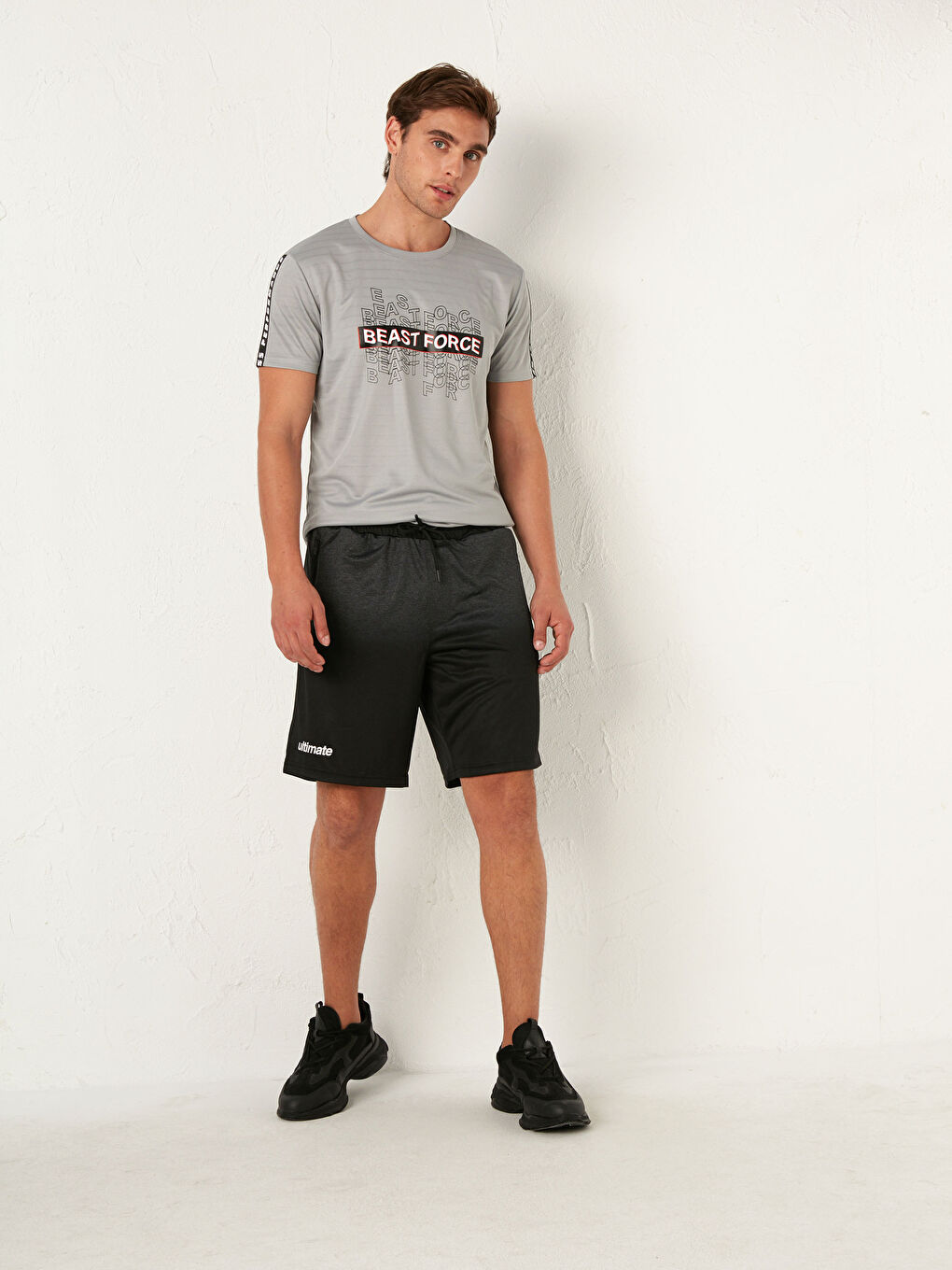 Antrasit Standart Kalıp Aktif Spor Şort