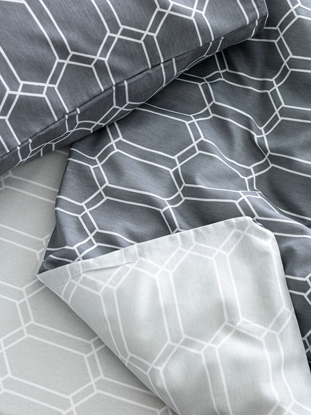 Gri Tek Kişilik Çift Taraflı Nevresim Takımı-6