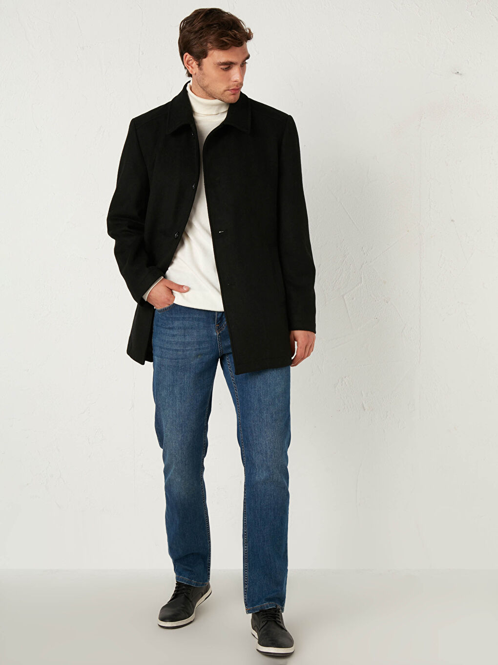 Manteau Épais Standard à Motif Uni-5