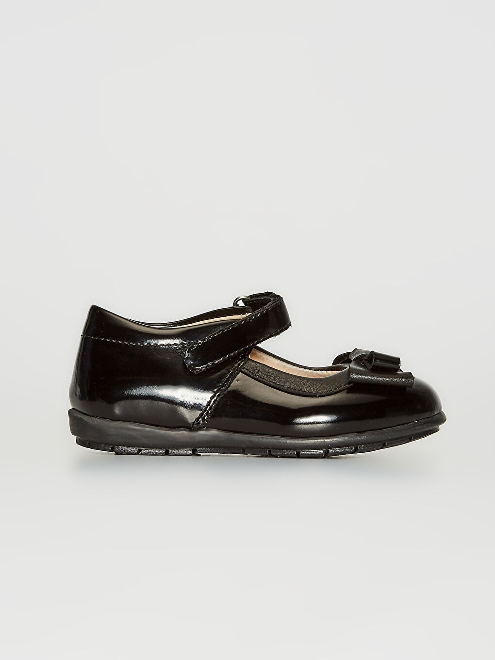 Siyah Kız Çocuk Cırt Cırtlı Babet Ayakkabı-1