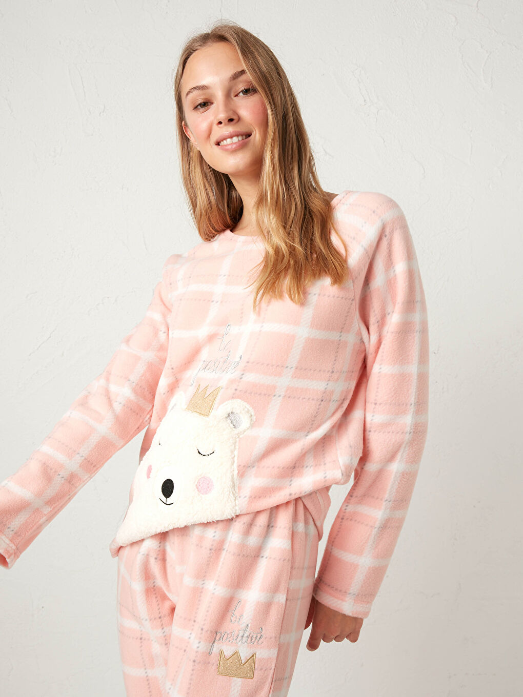 Embroidery Polar Pyjamas Set-1
