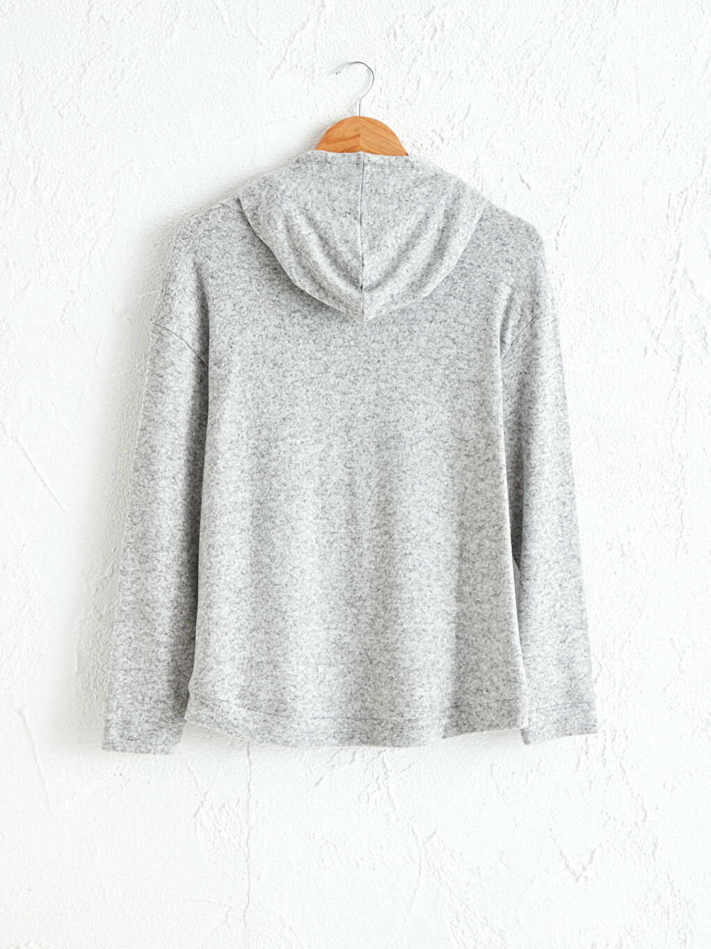 Soft-Texture Pajama Top With Hood-1