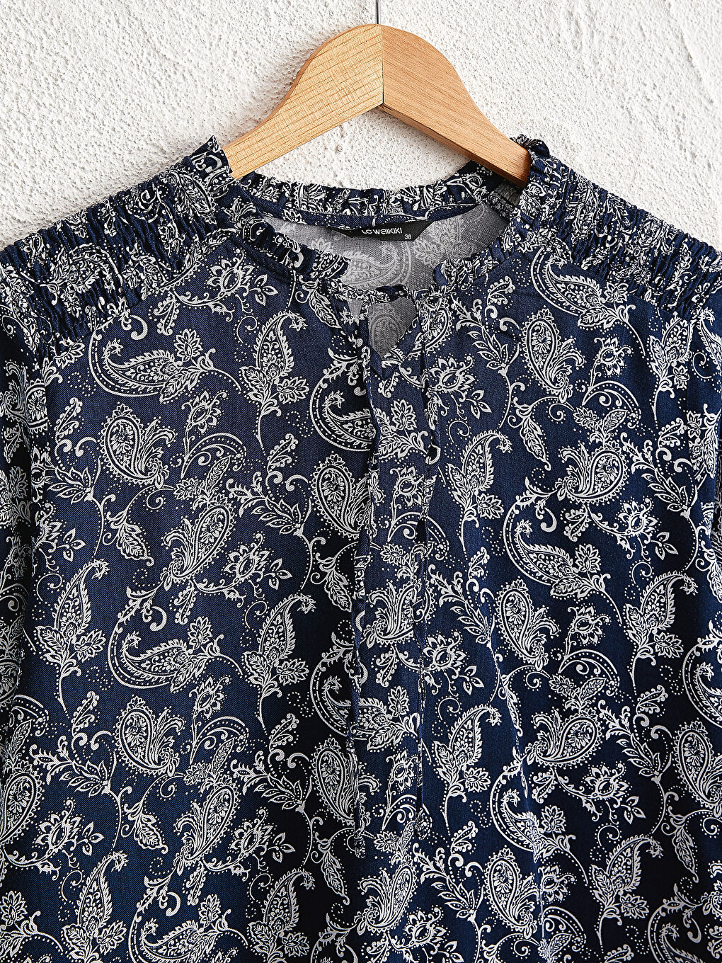 Lacivert Uzun Kollu Kadın Desenli Viskon Bluz-2