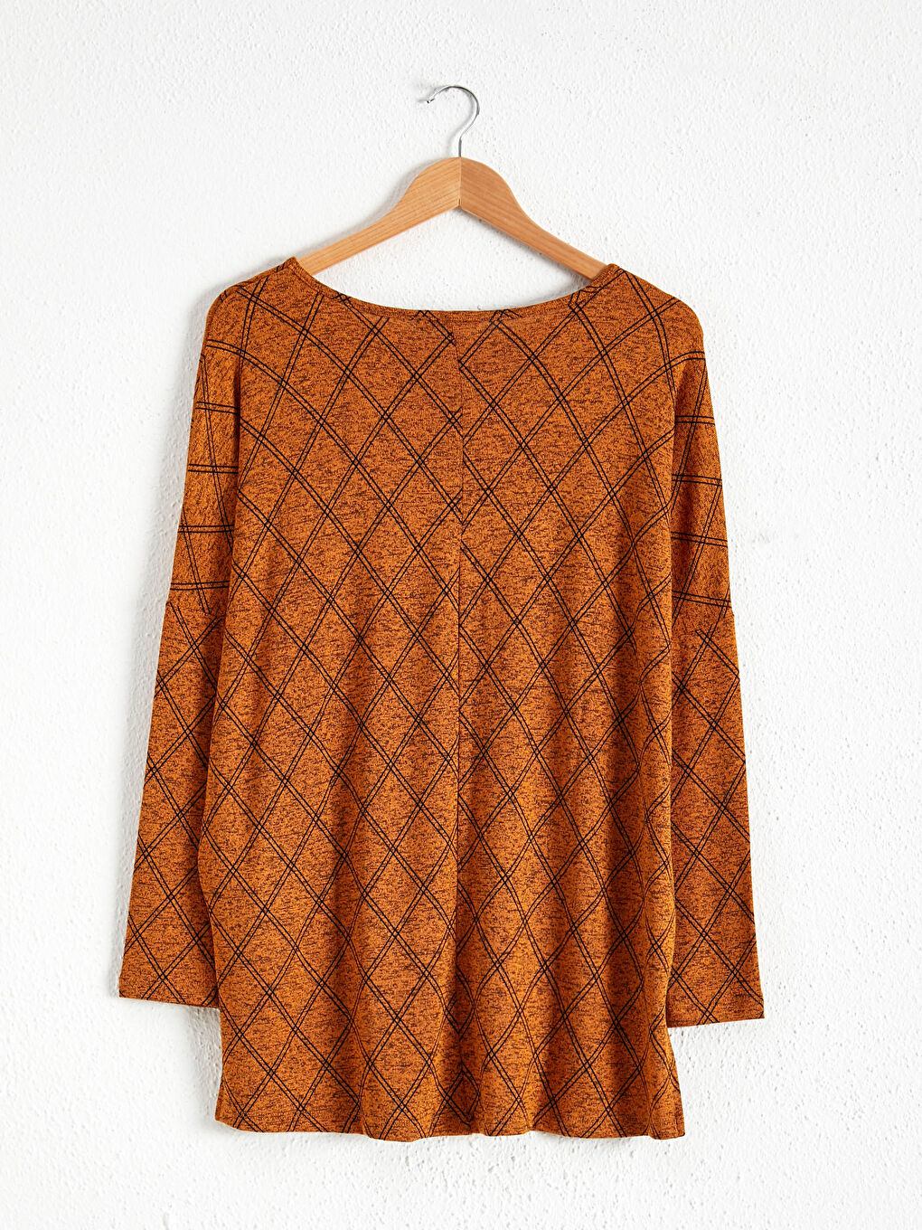 Kahverengi Uzun Kollu Triko Kadın Desenli Salaş Tişört