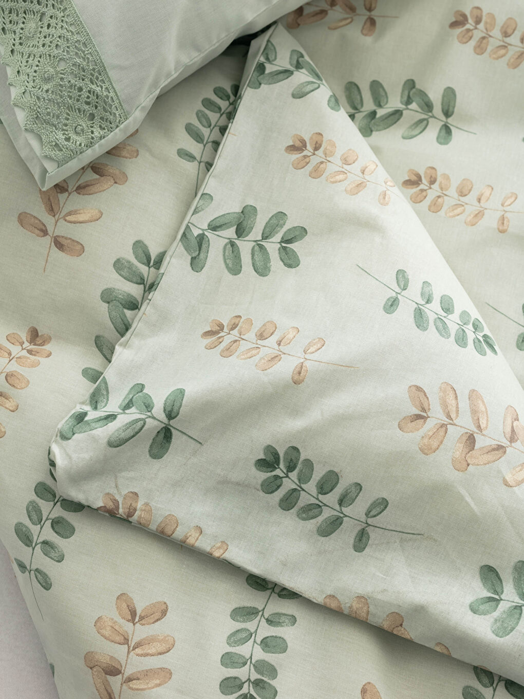 Yeşil Çift Kişilik Nevresim Seti-3