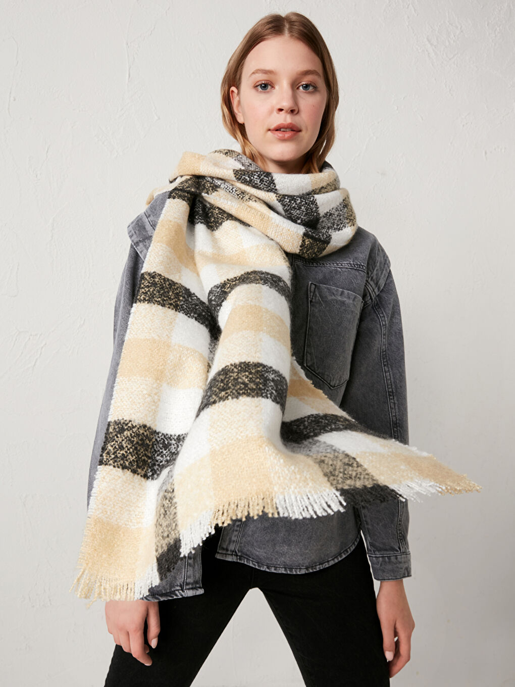 LCW ACCESSORIES Women's Plaid Scarf -0WBN28Z8-LLK