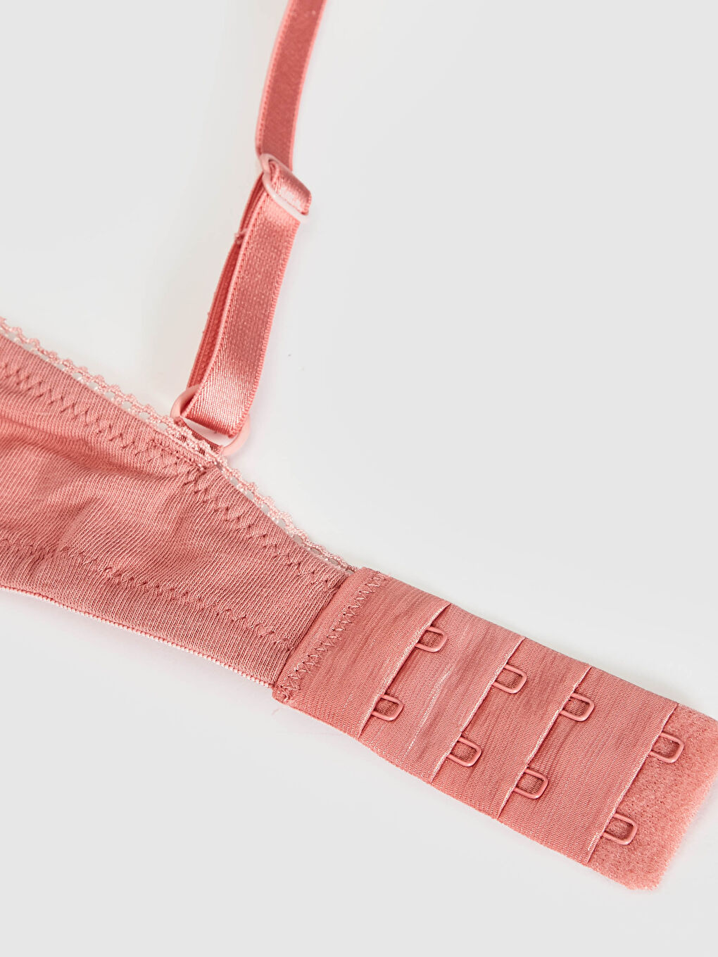 Бюстгальтер-футболка с косточками-3