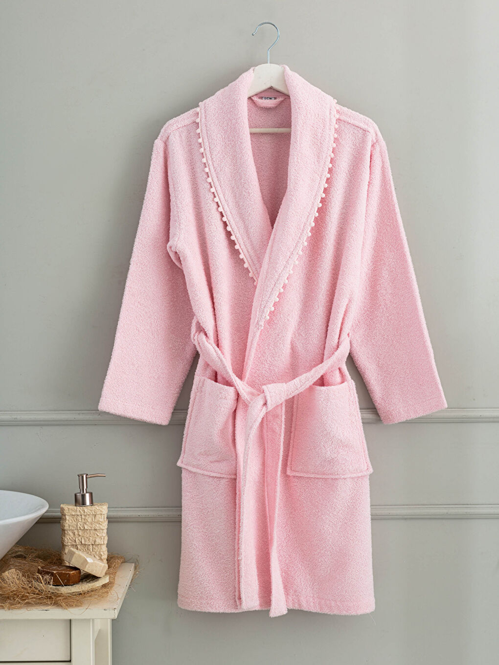 Pompon Women Bathrobes